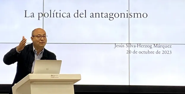 Seminario La política del antagonismo portada