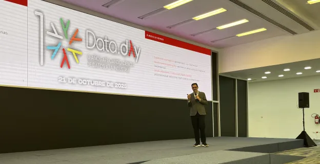 Adolfo en Data Day