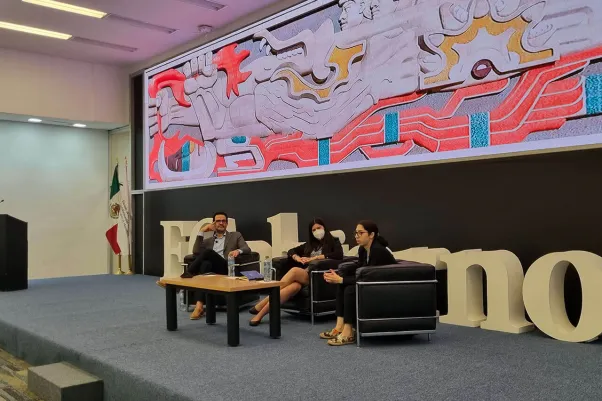 adolfo de una nue en foro sobre ciencia de datos para el bien publico