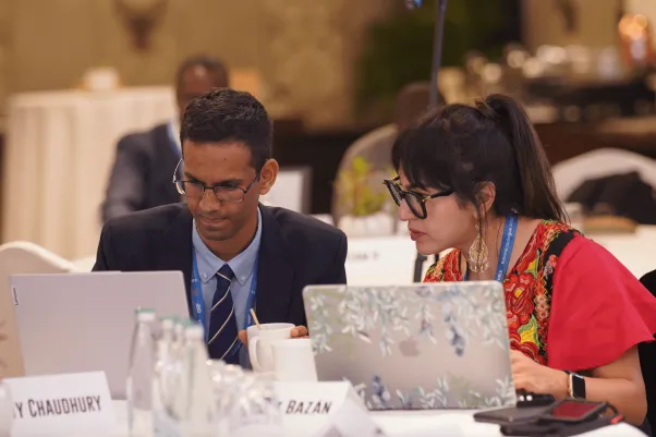 Karina Sánchez del DPP participando en Raisina Dialogue 2024